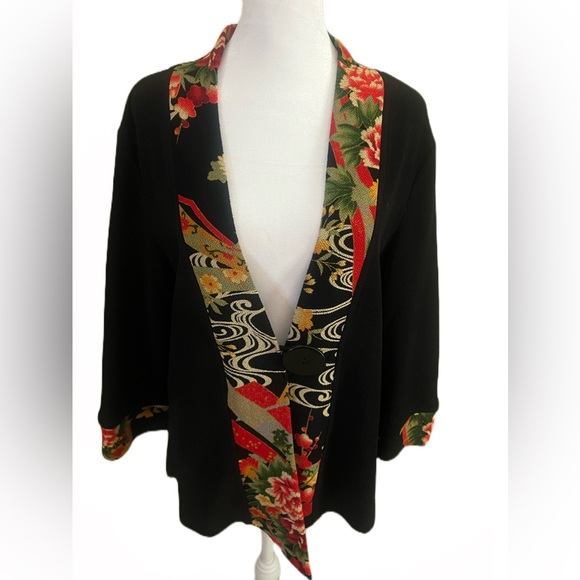 Soft Surroundings Jackets & Blazers - SOFT SURROUNDINGS Black Textured Asian Red Floral Kimono Jacket Cardigan XS